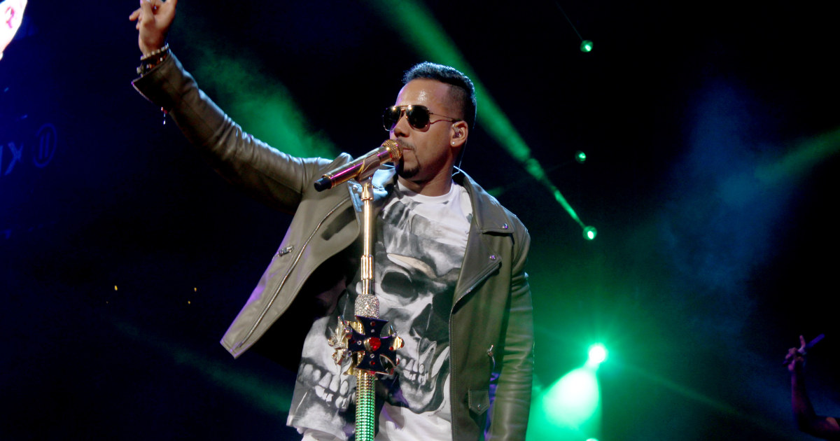 These Latinos Won at the 2016 Billboard Music Awards
