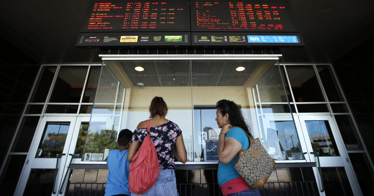 Movie Theater Chain Regal Checking Bags Nationwide After Shootings