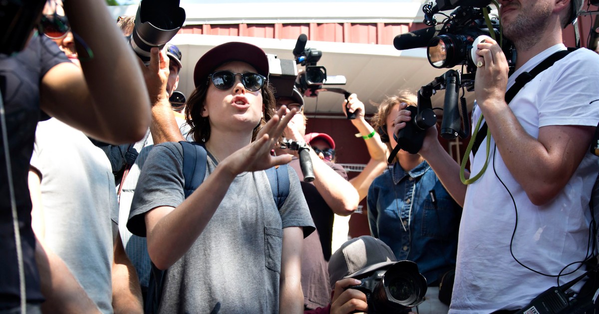 Actress Ellen Page Confronts Ted Cruz On Gay Rights At Iowa State Fair