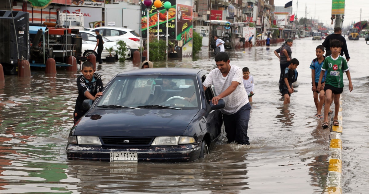 Rainstorm Drenches Middle East, Causing Chaos in Israel, Egypt, Iraq