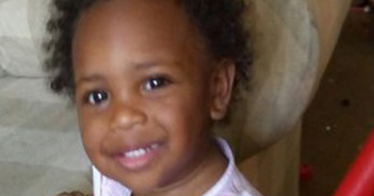 Mother, Boyfriend Charged in Death of Child Burned in Oven