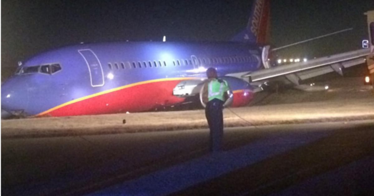 Southwest Airlines Jet Rolls Off Taxiway at Nashville Airport