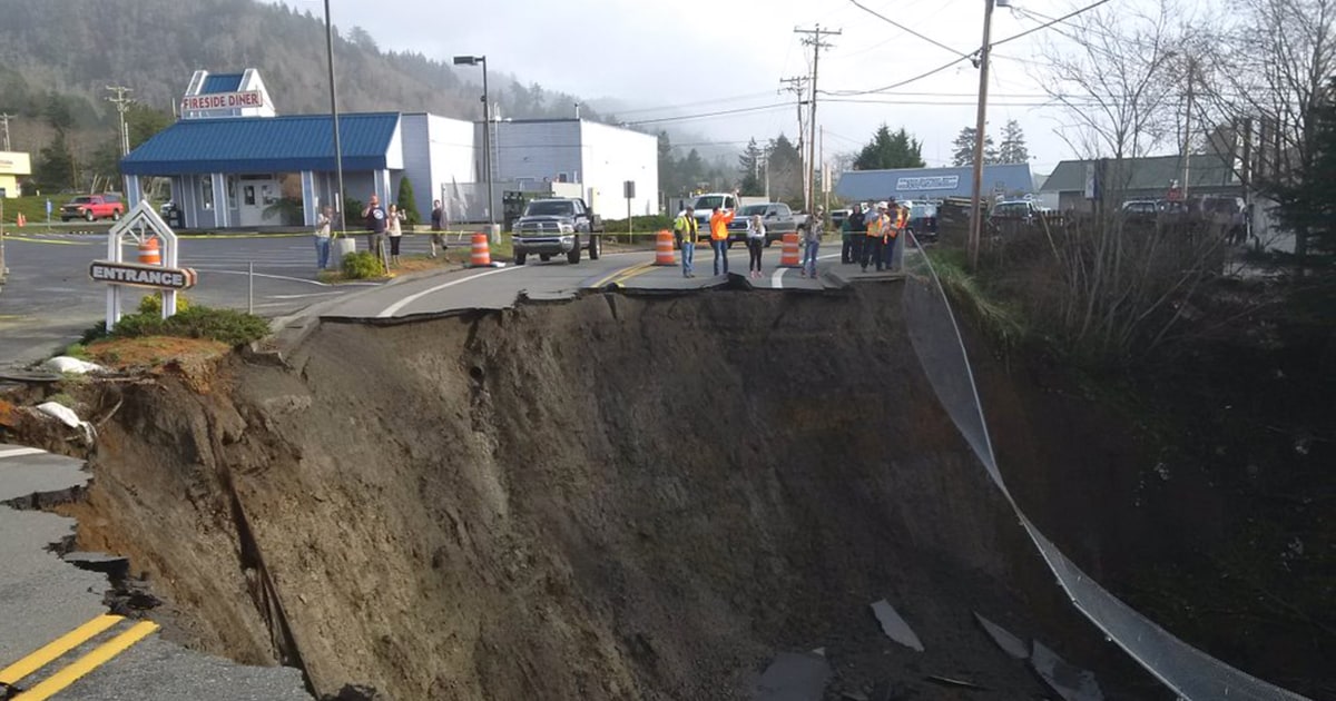 'It's A Monster' Massive Sinkhole Closes Part of Oregon Highway 101