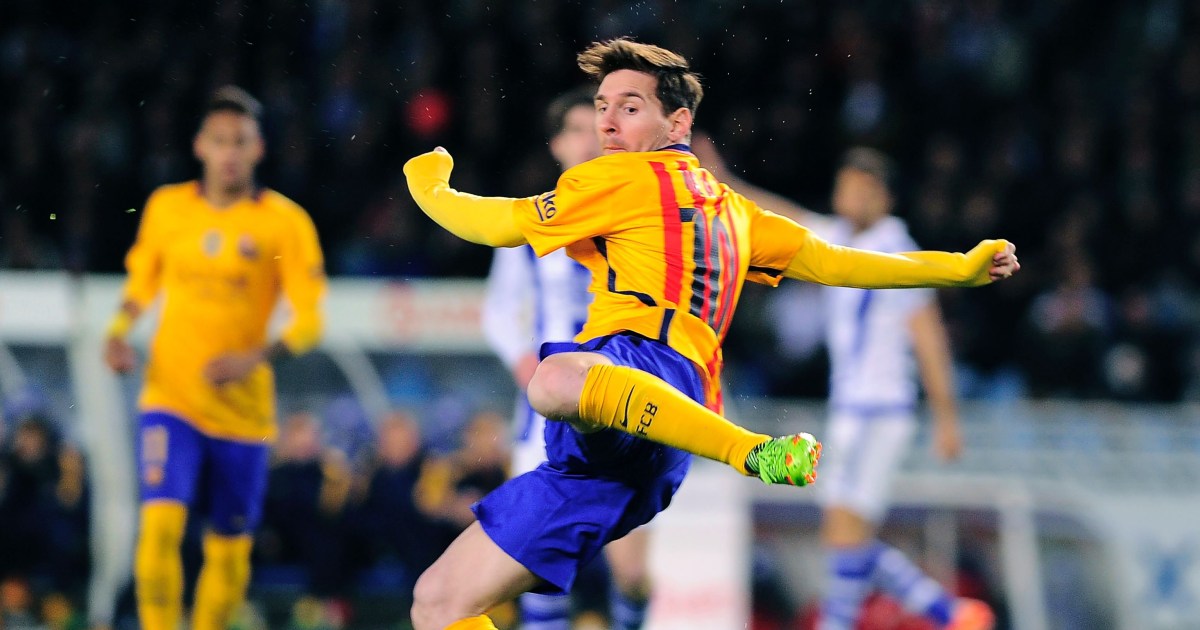 Score! Messi Replaces Little Fan's Plastic-bag Jersey