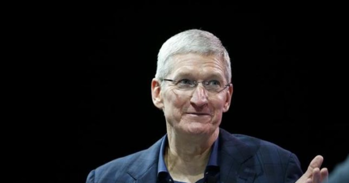 As iPhone Sales Fade, Apple Prepares to Report Worst Earnings in a Decade