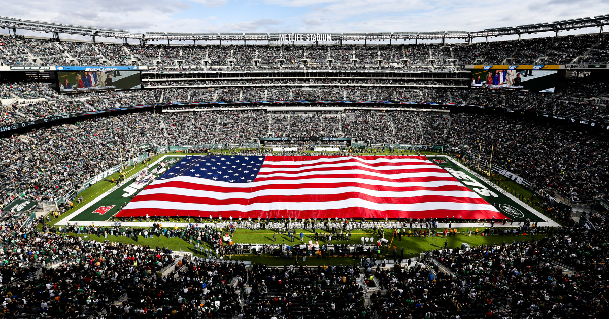 NFL New Orleans Saints Honors Veterans And Military All Over