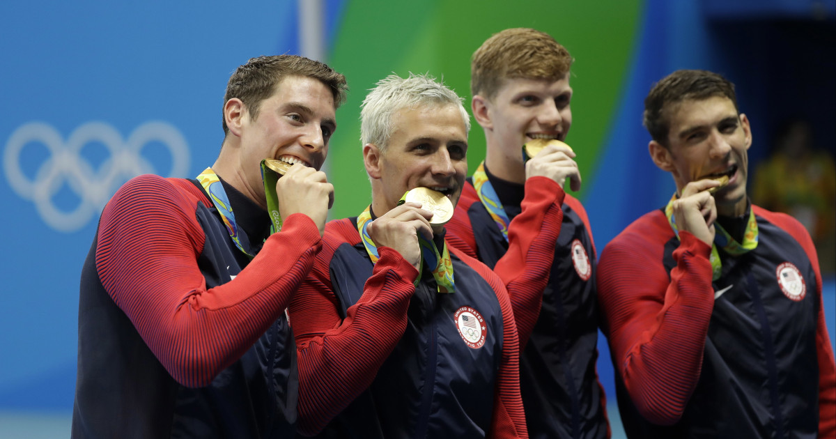 Cuban-American Swimmer Ryan Lochte Aims for Another 2016 Olympic Gold
