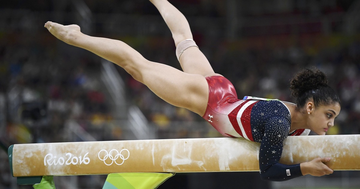 Спортивная гимнастика женщины финал. Гимнаст Эрнандес. Xanthippe Hernandez. Спортсменка Испания Hernandez. Laurie Peek фото.