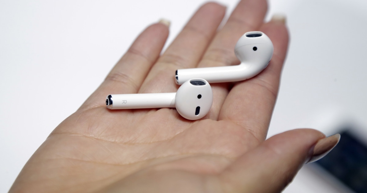 januar afbrudt rig First Reactions to Apple's AirPods? Anger, Confusion - and Memes