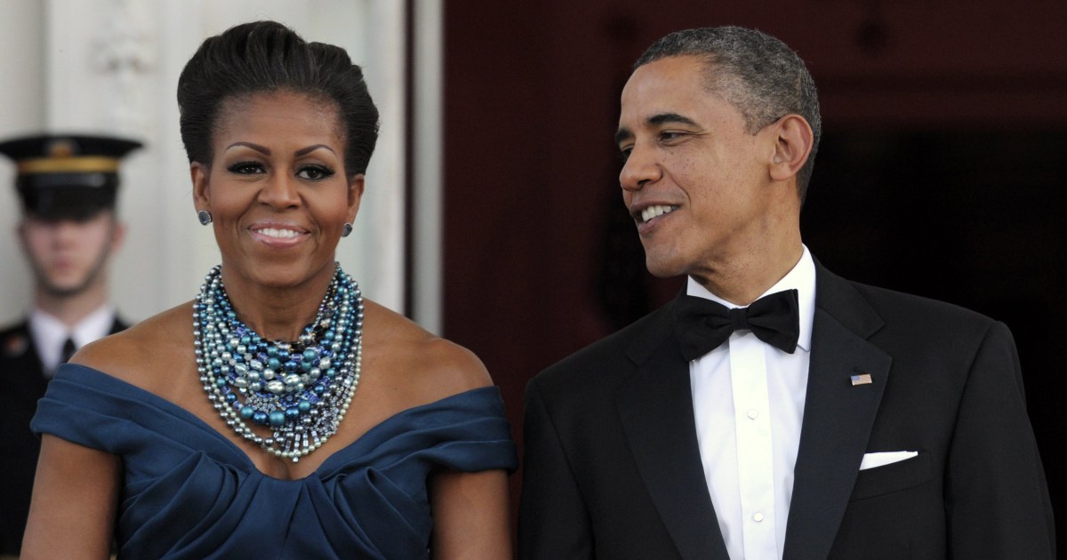 Obamas' Affection Radiates at Every State Dinner