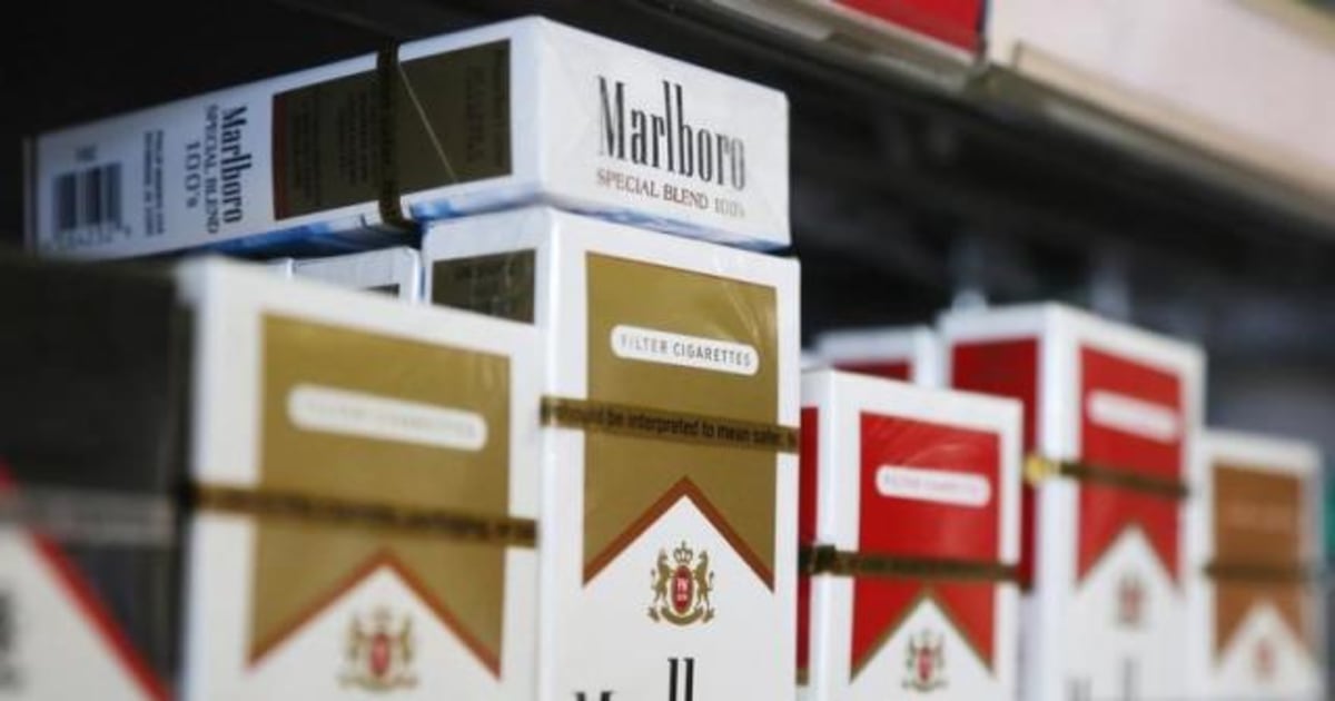 can mlb players chew tobacco while playing There's nothing glamorous about chewing tobacco