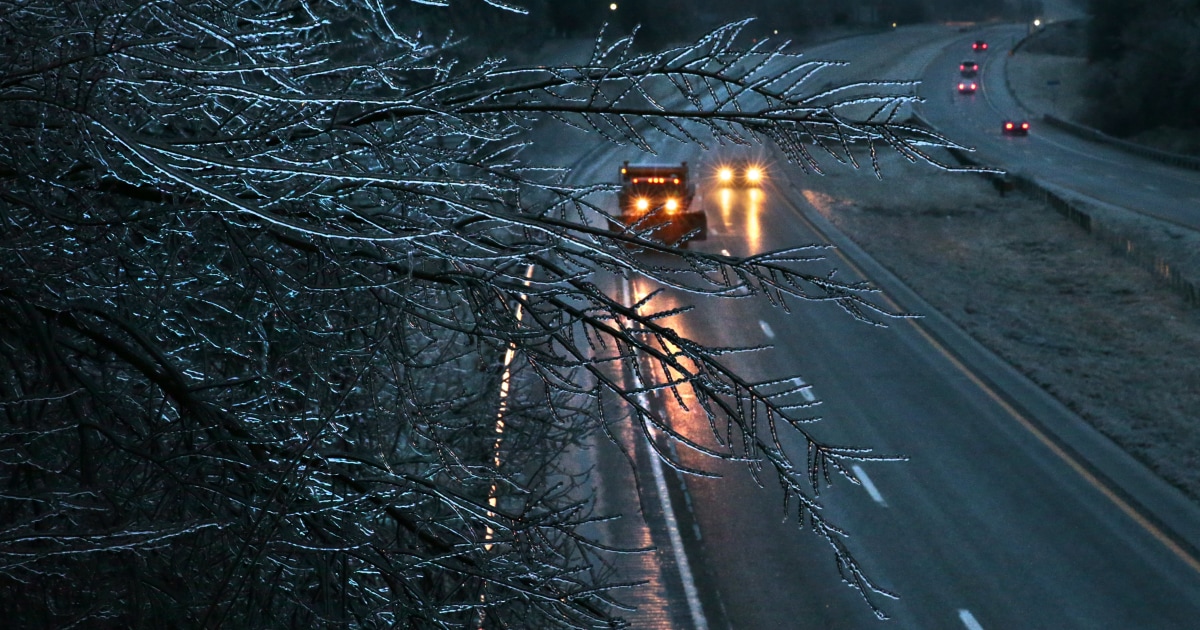 Massive Midwest Ice Storm Leaves Thousands Without Power