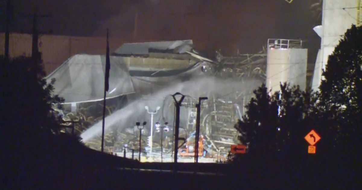 Wisconsin Corn Mill Explosion At Least One Dead, Injuries Reported in