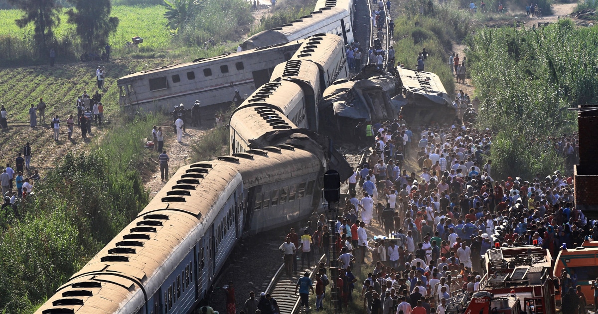 Egypt Train Crash At Least 36 Dead, More Than 100 Injured in Alexandria
