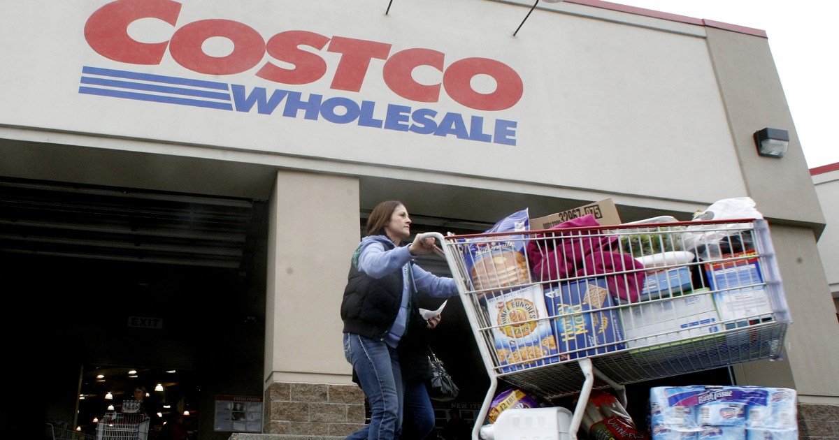 How to save money at Costco (and avoid overspending), according to shopping  pros