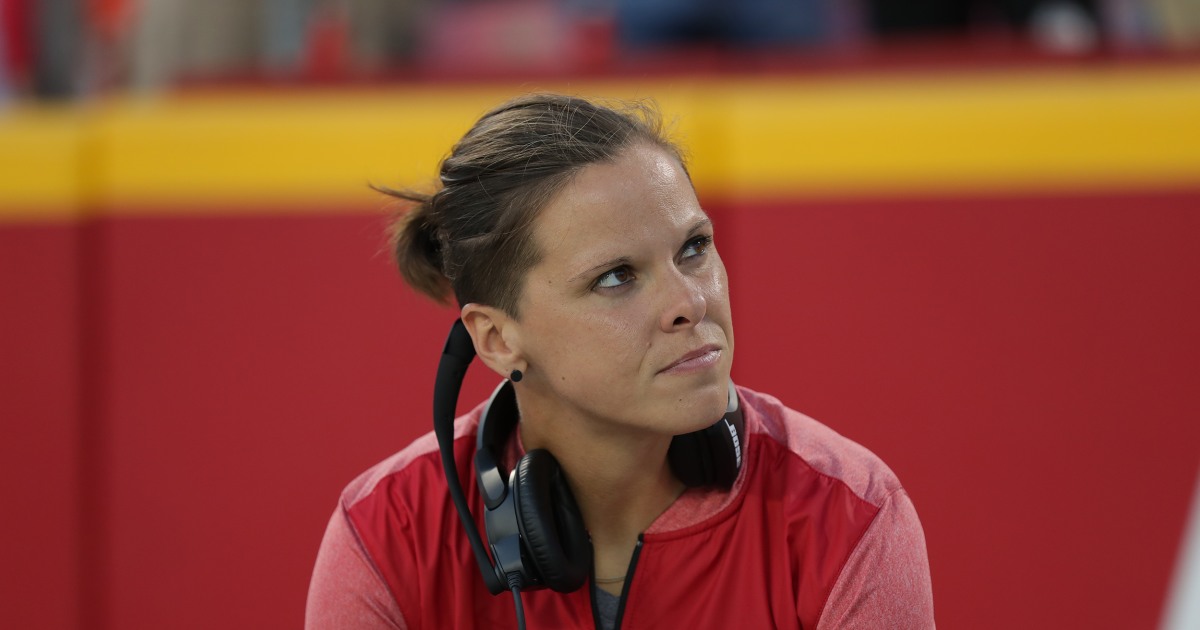 San Francisco 49ers' Katie Sowers Becomes NFL's First Openly Gay Coach