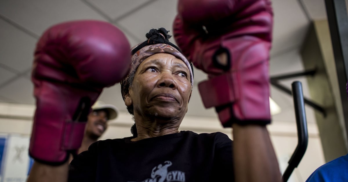 Boxing Grannies Pull No Punches in Johannesburg Gym