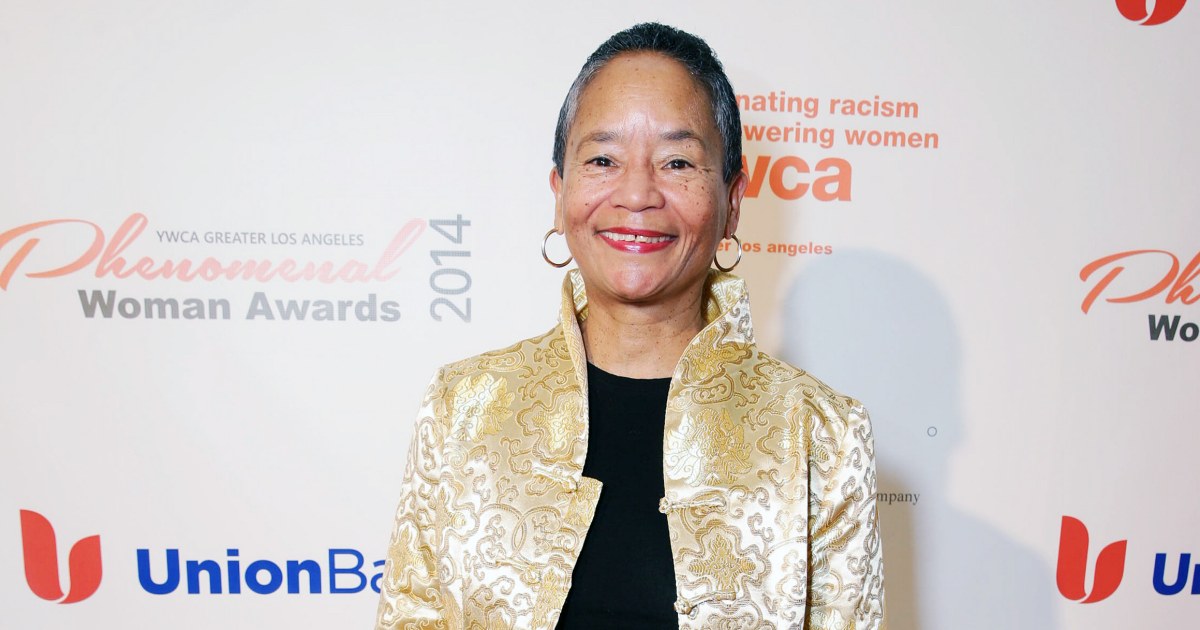 Synthia Saint James Talks Her Love of Color and Healing Through Art