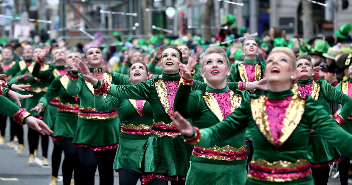 In pictures: St Patrick's Day parades return - BBC News
