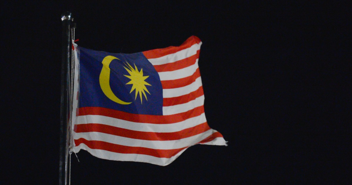 Engineer sues group that allegedly mistook Malaysian flag for ISIS