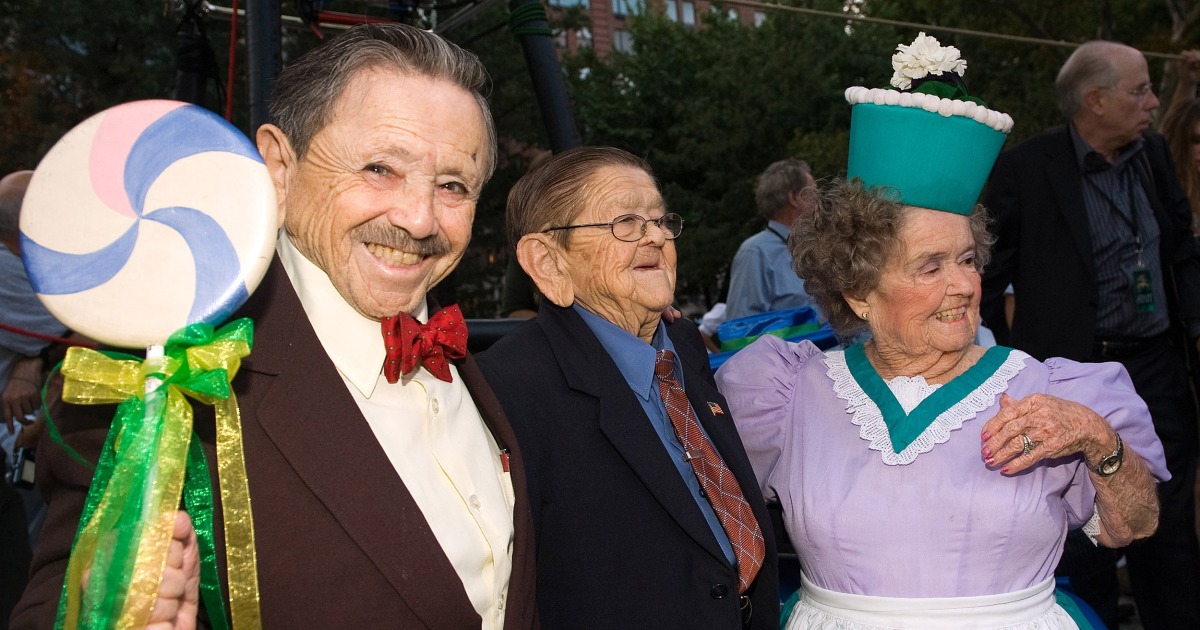Last Surviving Wizard Of Oz Munchkin Jerry Maren Dies