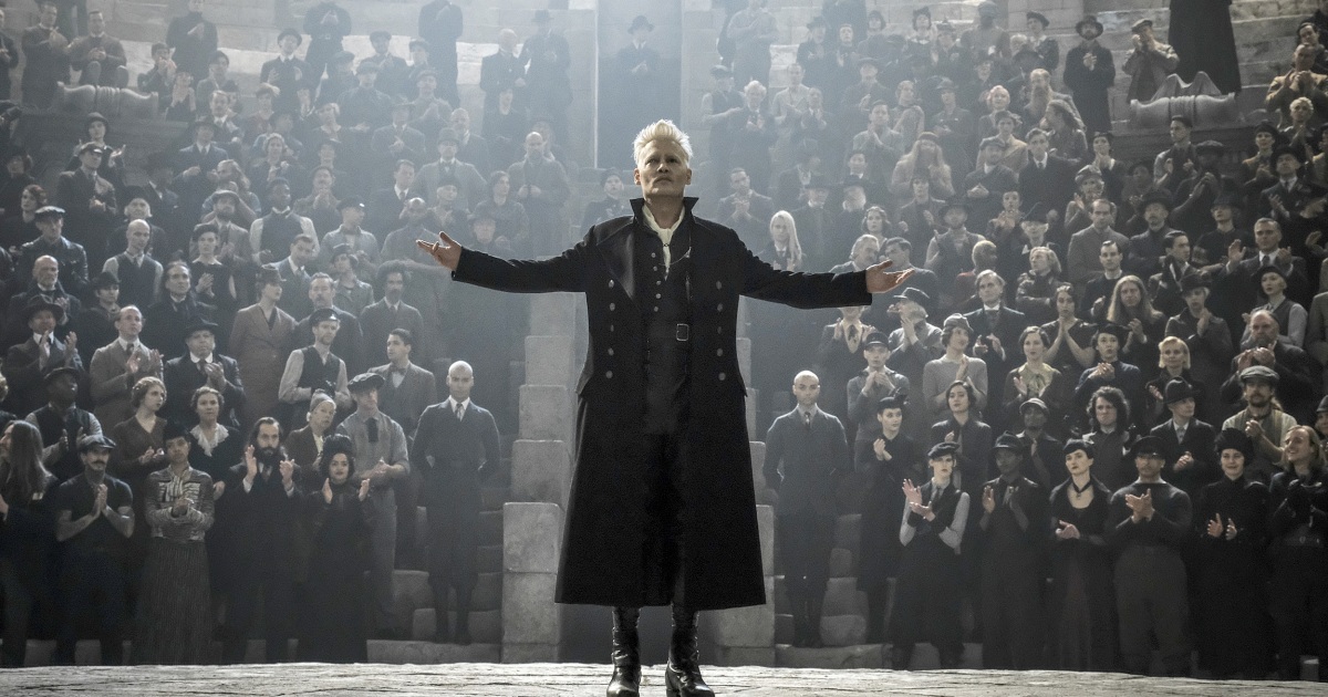 Watch crimes of on sale grindelwald online reddit