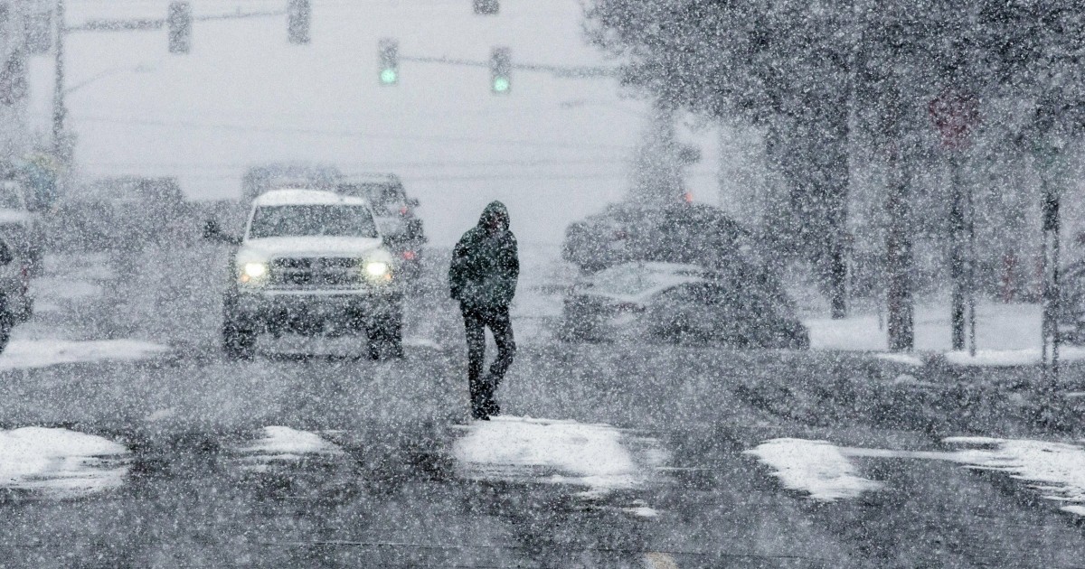 Snowstorm buries Pacific Northwest, with more on the way