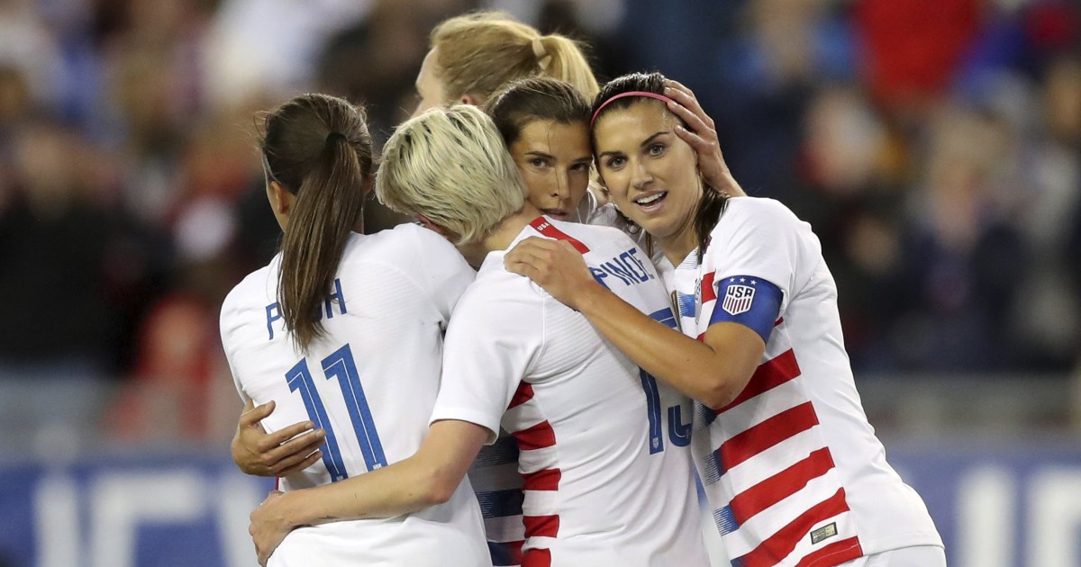 U.S. women's soccer team files gender discrimination suit against its