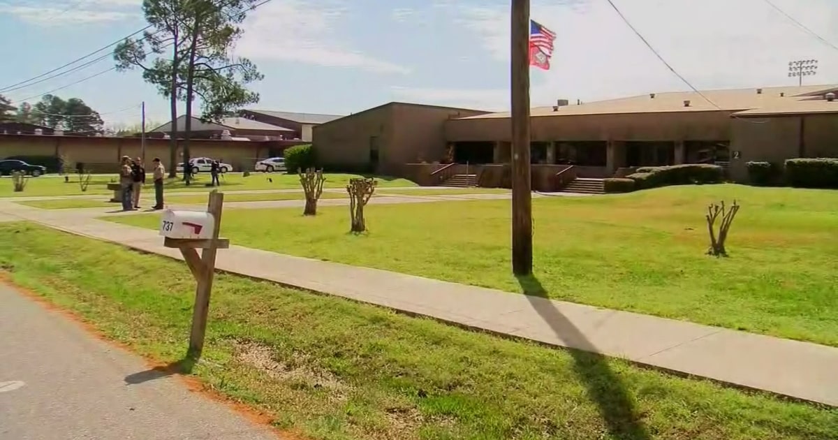 Student wounded in 'premeditated' Arkansas middle school shooting