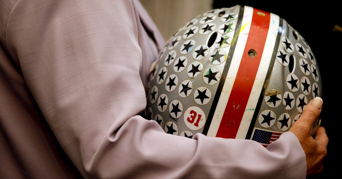 NFL hopes to reduce head injuries with helmet experiment