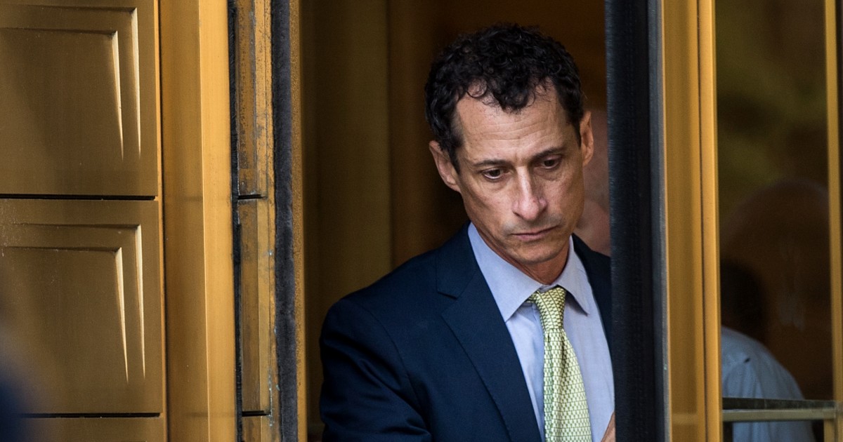 Anthony Weiner released from halfway house