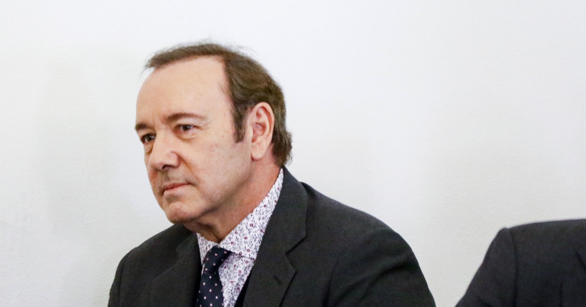 Serious Allegations in Kevin Spacey Trial: Accuser Describes Actor’s Predatory Behavior