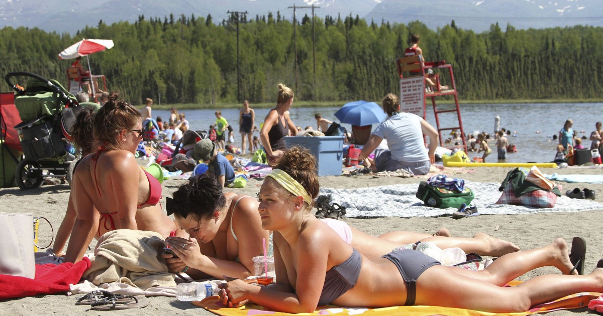 Baked Alaska: temperatures expected during 'unusual' heat wave