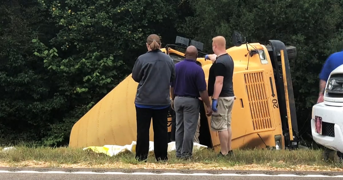 School bus driver dead, eight children injured in Mississippi rollover