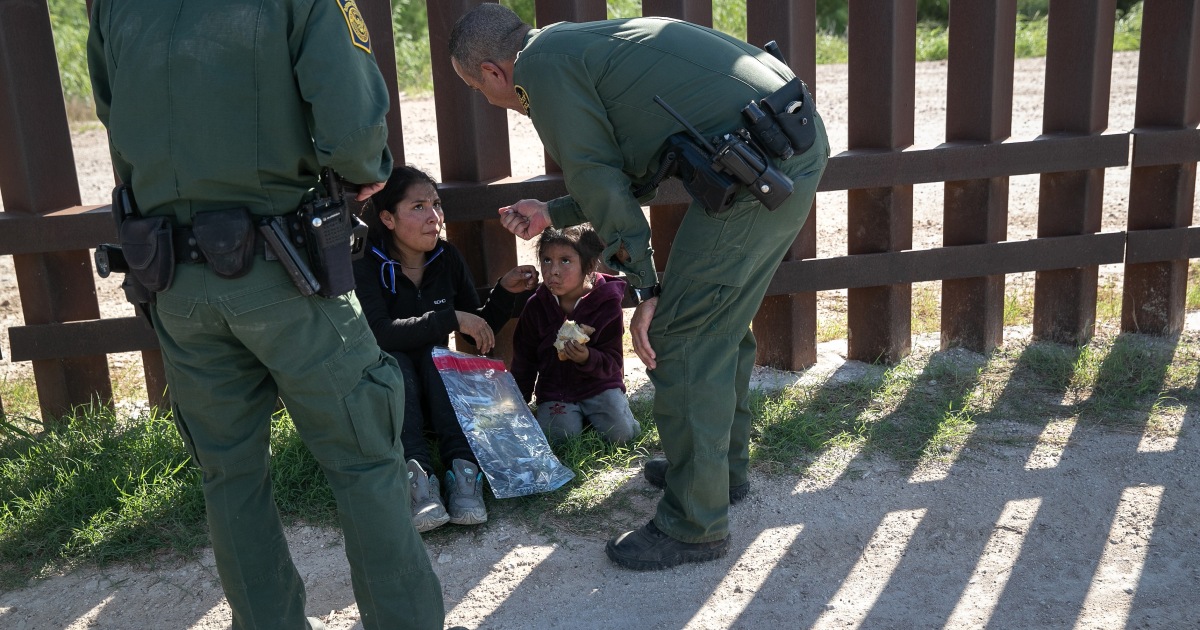 Judge Blocks Extension Of Fast-track Deportations Nationwide