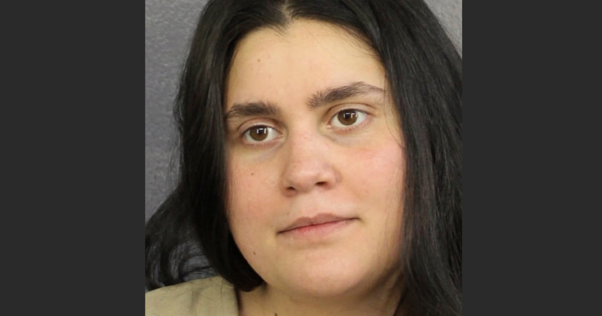 Florida 'fortune teller' gets prison, has to repay $1.6M to woman she convinced was cursed