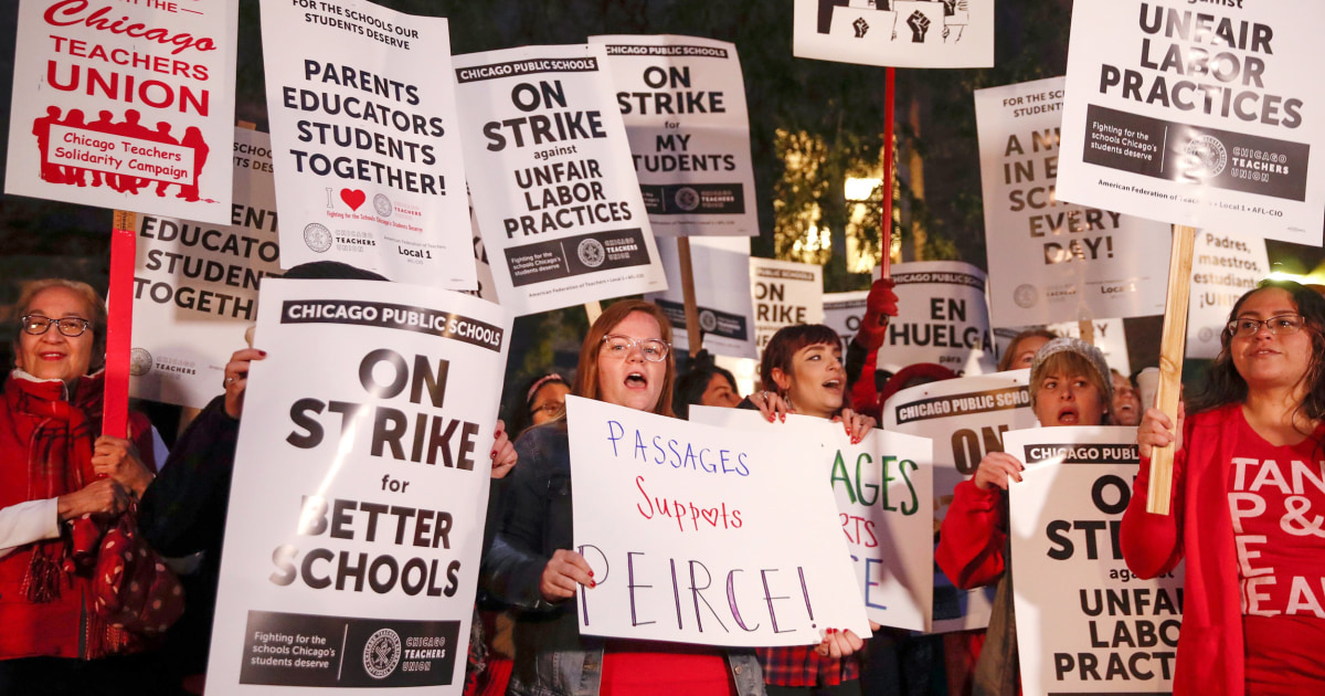 Chicago cancels classes Thursday as teachers vote to strike