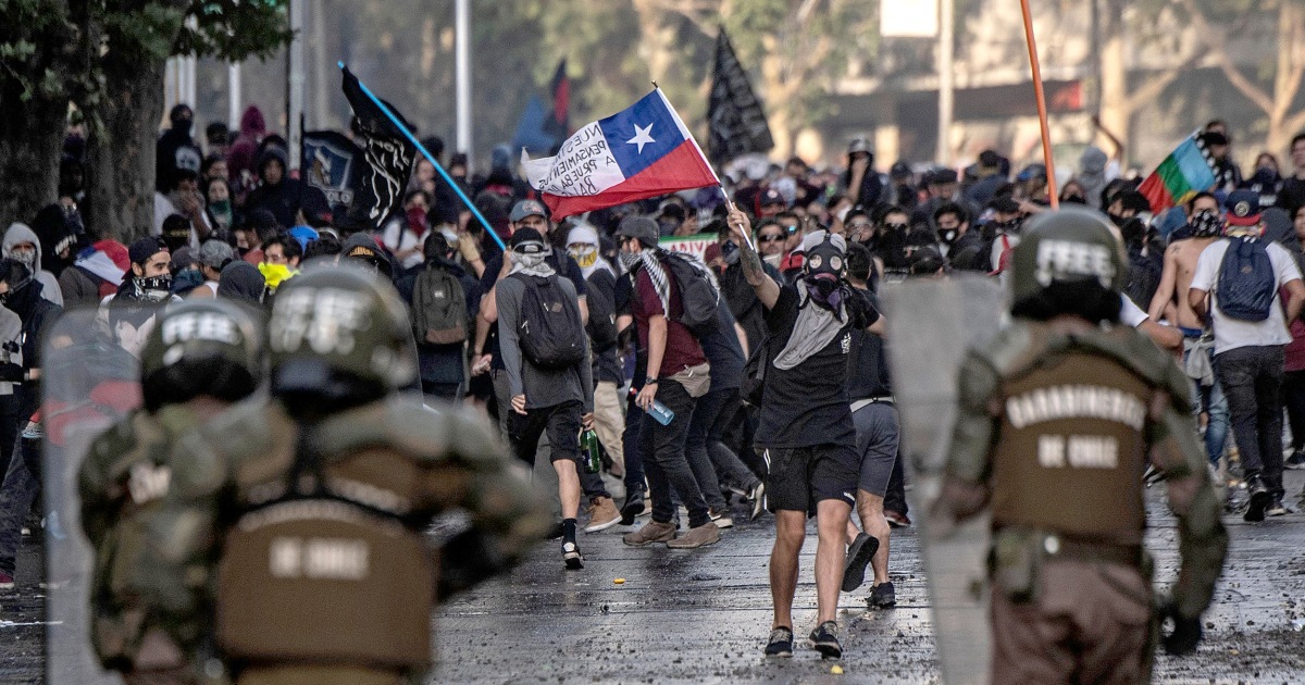 Чили 2019. Протесты 2019 года в Папуа.