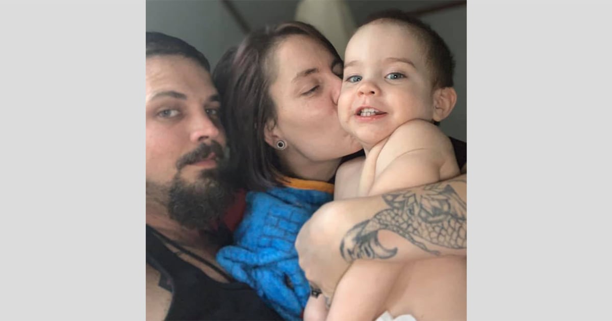 Toddler dies after running into burning home in Arkansas to save family ...