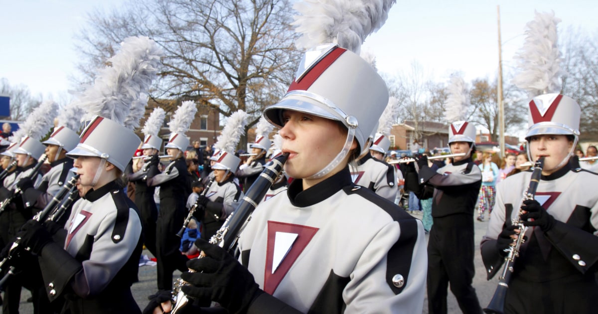 N. Carolina towns cancel Christmas parades, cite protest threats over