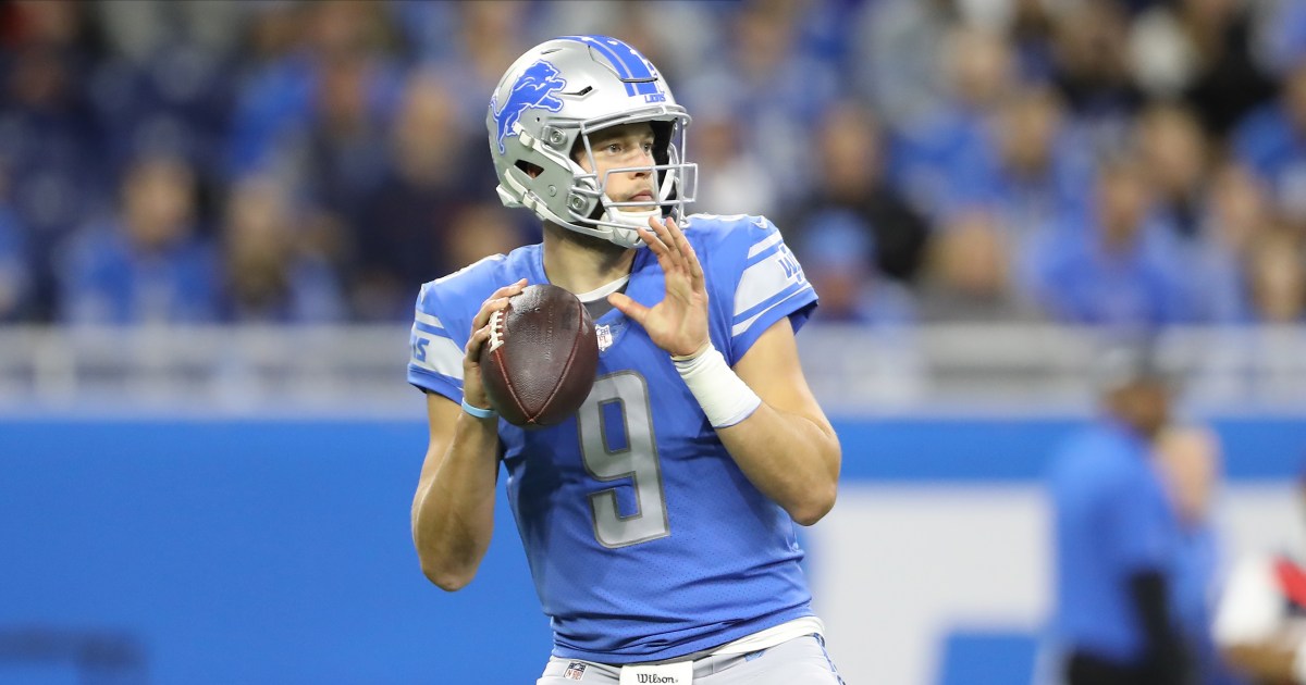 NFL's Matt Stafford surprises fans who recently lost their father