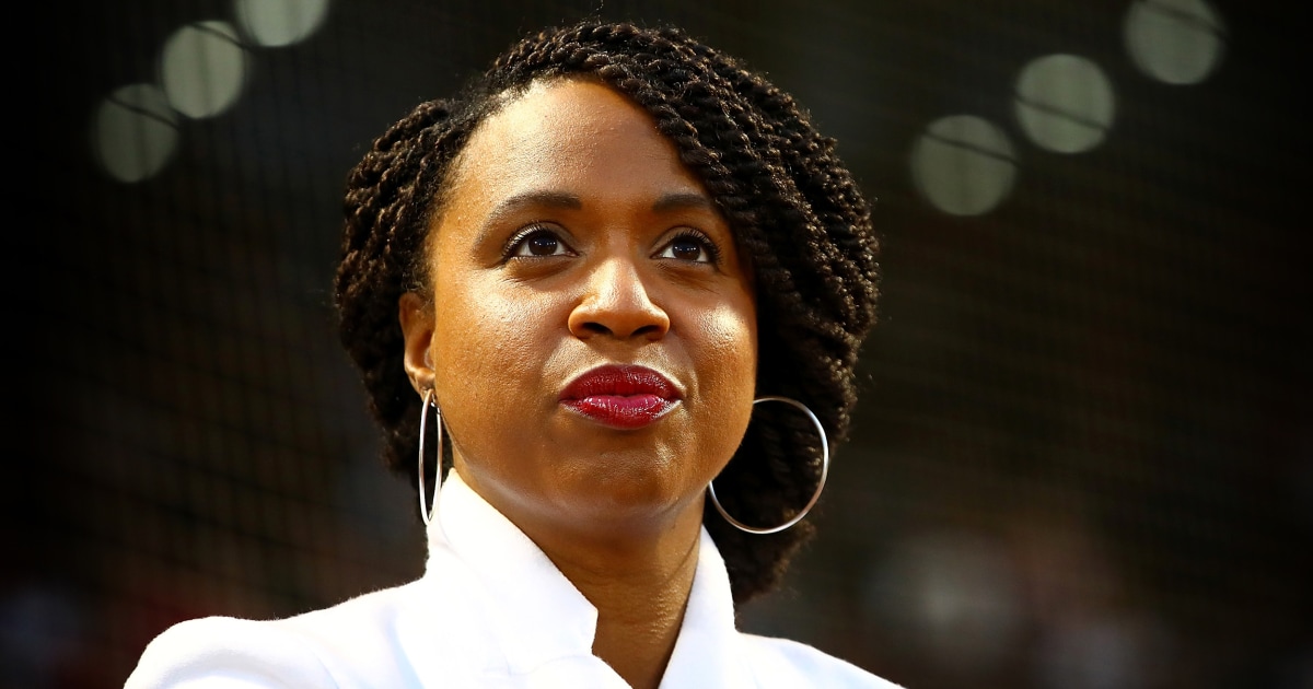 Rep Ayanna Pressley Reveals She Has Alopecia Debuts Bald Head 4955