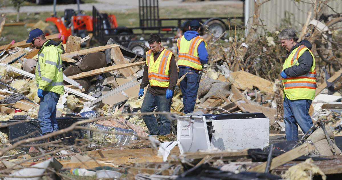 At least 20 people still missing in Tennessee after devastating ...