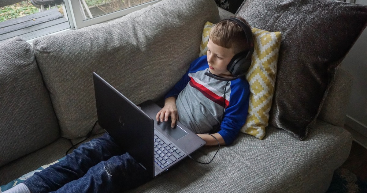 Classroom to Cloud': What happened when coronavirus forced my kid's school  to go online – GeekWire