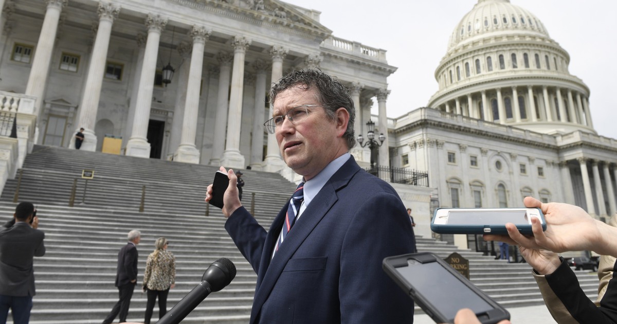 Lawmaker who forced colleagues to return to DC for coronavirus vote ...