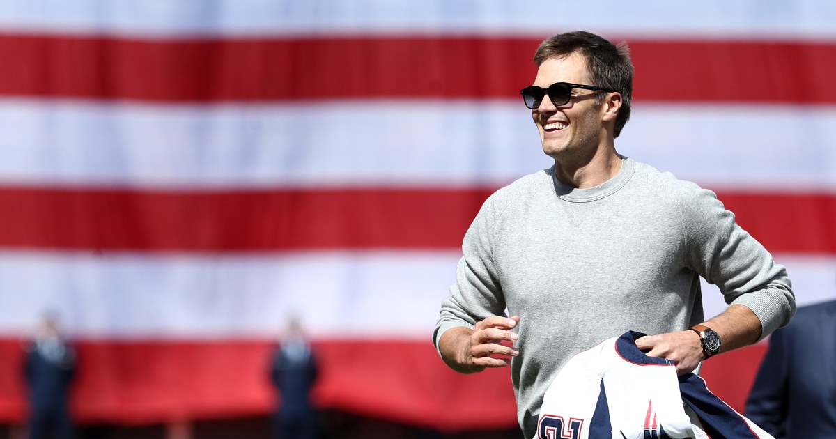 Tampa mayor 'pardons' Tom Brady for park trespassing incident