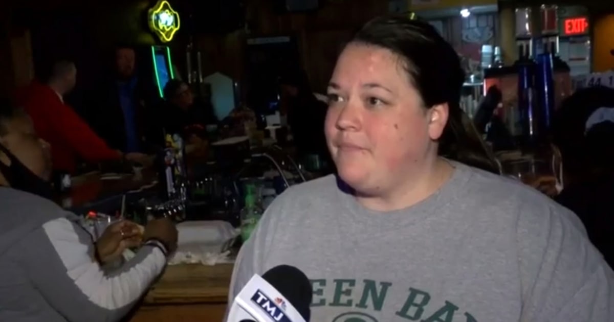 Wisconsin nurse went to bar to help sister reopen, now apologizes for ...