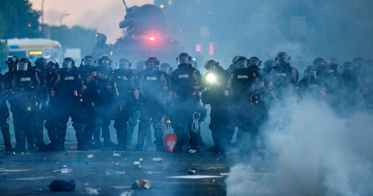 Minneapolis officers use more aggressive tactics against protesters as ...