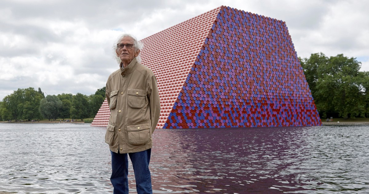 Christo, artist known for massive, fleeting displays, dies at 84