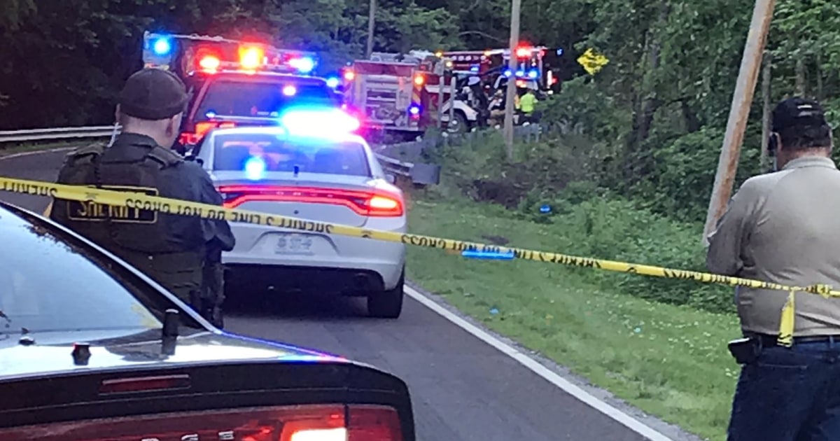 Driver, 7, younger brother die in car crash after taking grandparents' car